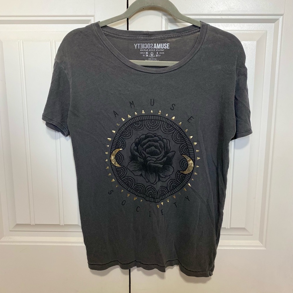 Amuse society gray graphic tee XS